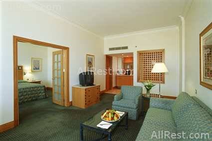 Hilton Dubai Jumeirah 43